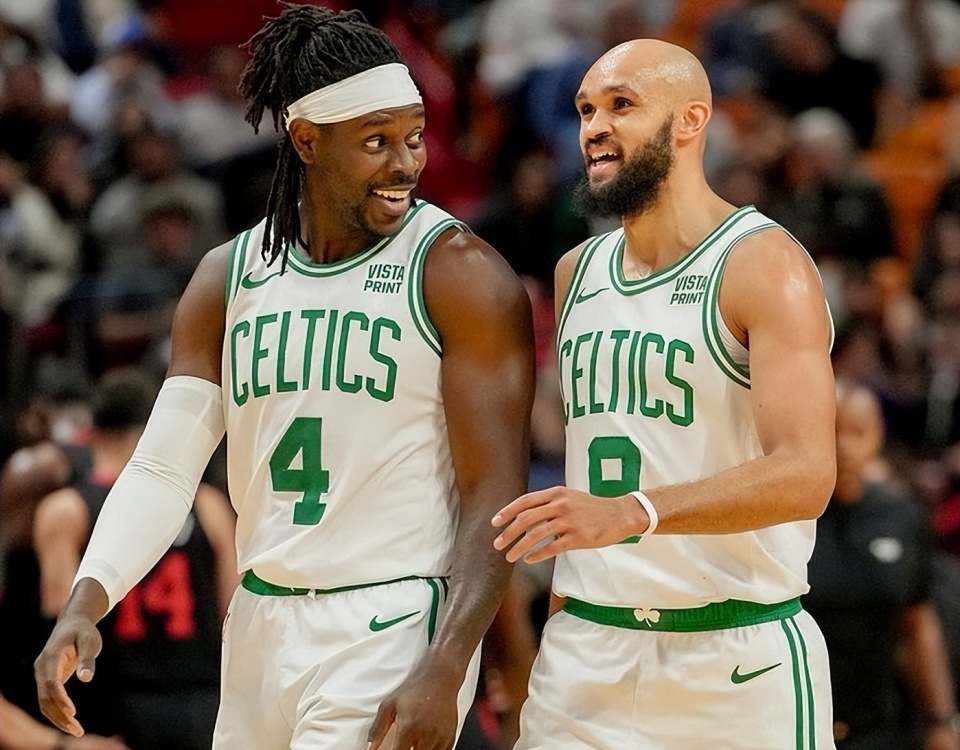 包含斯图加特窗口期造点机会，志在NBA常规赛名次提升，态度坚定，团队化学反应显著的词条